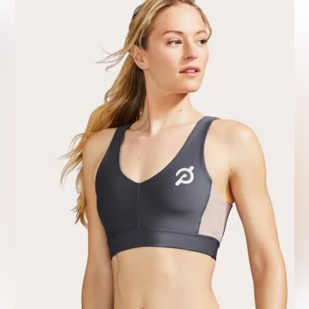 Peloton Women's Rotate Sports Bra size S